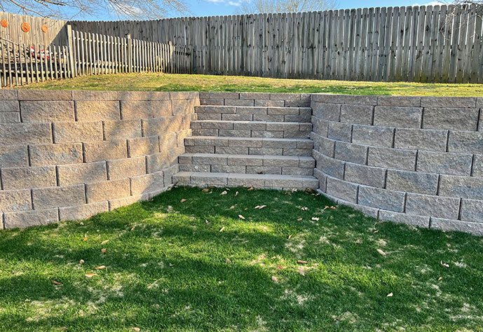 retaining wall with stairs built by Edmonds Environmental Tuscaloosa Alabama